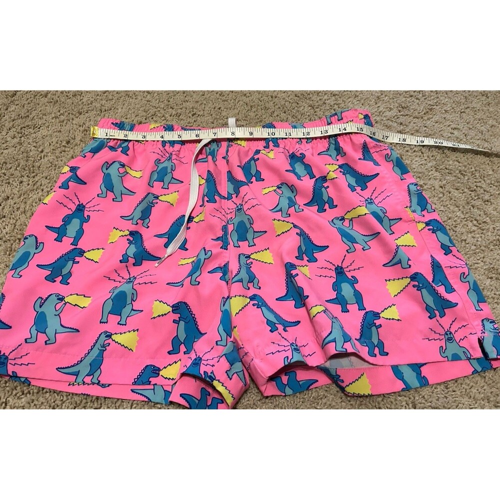 Chubbies Men's Swim Trunks, The Hear Me Roars, 5.5” Stretch, Zipper Pocket, M - Picture 3 of 6